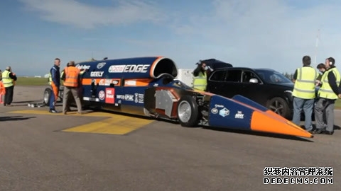 R-37M导弹是俄罗斯在之前的主力导弹R-33阿莫斯改进而成是目前世界上速度最快且射程最远的空空导弹。最大飞行速度达到了6马赫并且最大射程达到了惊人的